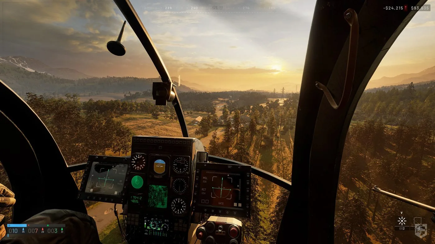 pogled iz kokpita helikoptera nad dolinom u zalasku